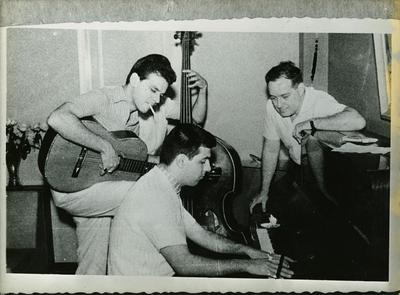 Carlos Lyra, Oscar Castro Neves e Nelson Lins e Barros (reprodução)