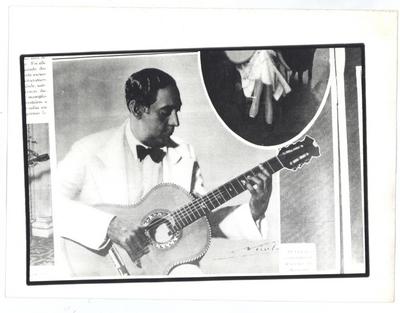 Josué de Barros com o violão (reprodução de periódico)