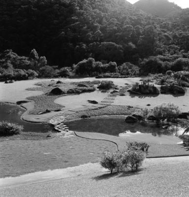 Residência de Odette Monteiro, projeto do arquiteto Wladimir Alves de Souza e Burle Marx