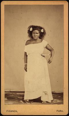 Retrato - mulher negra não identificada