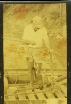 Ludwig Wilhelm pescando