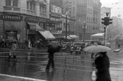 Avenida São João, esquina com rua Líbero Badaró