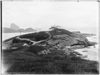 Vista da Igreja de Nossa Senhora de Copacabana