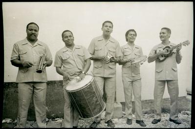 Conjunto Nosso Samba