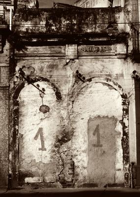 Fachada de casa na rua Sacadura Cabral