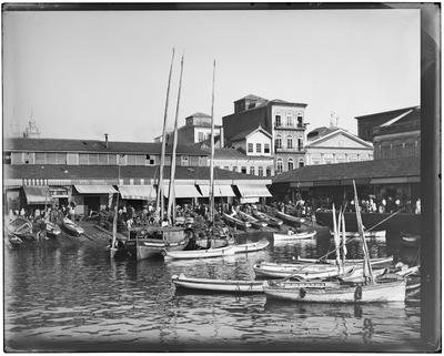 Mercado da Praia do Peixe, próximo à atual rua do Mercado