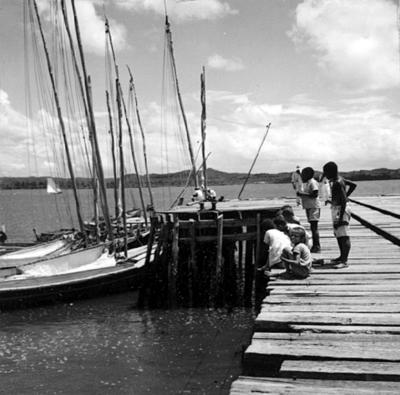 Embarcações na Baía de Todos os Santos