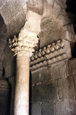 Capela de São Frutuoso - coluna