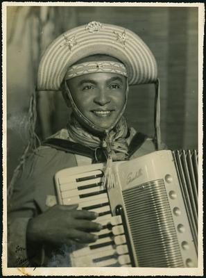 Luiz Gonzaga com a sanfona