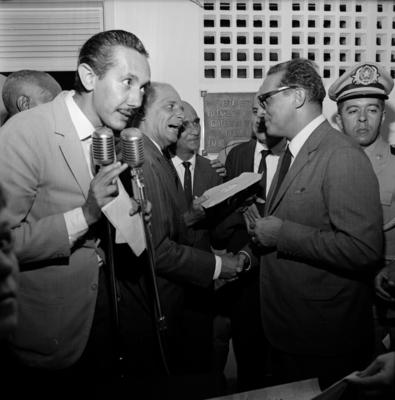 Inauguração da Escola Ary Barroso