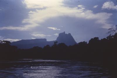 Rio Cauaburi, expedição Pico da Neblina
