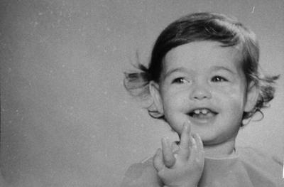 Ana Luiza Rossi - criança