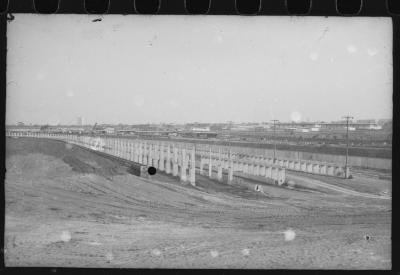 Construção do Instituto Central de Ciências, conhecido como Minhocão