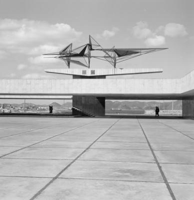 Monumento Nacional aos Mortos da Segunda Guerra Mundial, o Monumento aos Pracinhas