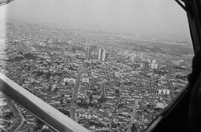 Sobrevoo em São Paulo, com Lena Coelho dos Santos