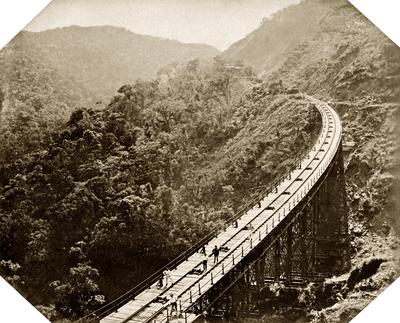 Grande viaduto da Grota Funda