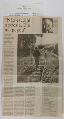 " Não escolhi a poesia. Ela me pegou"