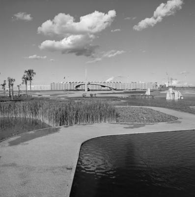 Praça dos Cristais, projetada por Roberto Burle Marx