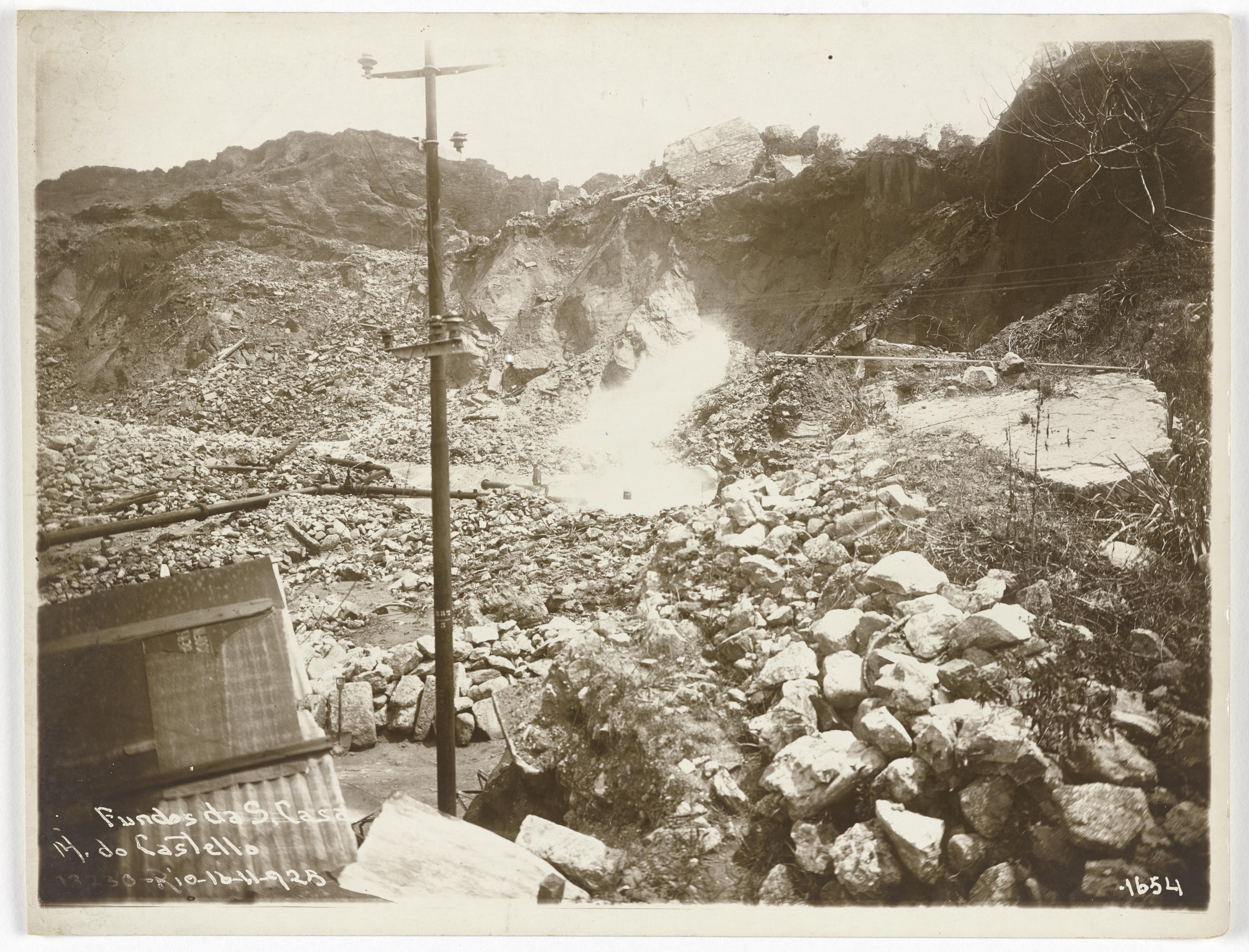 Demolição do Morro do Castelo