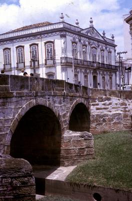 Ponte da cadeia e sede da Prefeitura de São João del-Rei