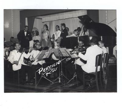 Conjunto musical não identificado