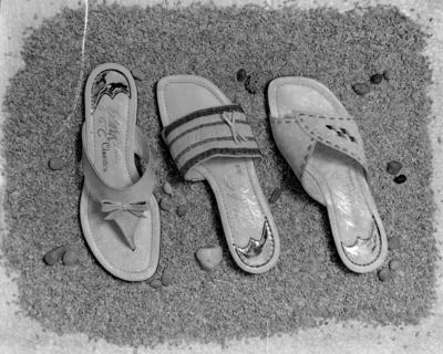 Campanha publicitária da agência Dória Associados para sandálias Clark