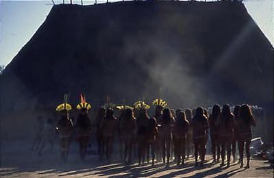 Série Xingu - Mulheres na cerimônia do Yamaricumã