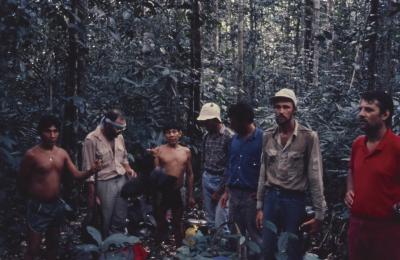 Equipe da expedição Pico da Neblina. Da esquerda para direita, em segundo lugar, está Jorge Bodanzky