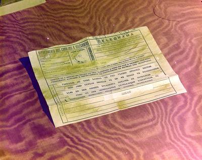 Campanha publicitária da agência J. Walter Thompson para Ford - telegrama