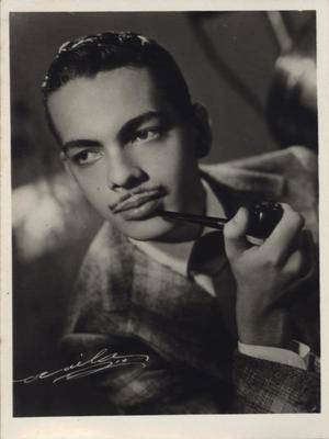 Cauby Peixoto com cachimbo