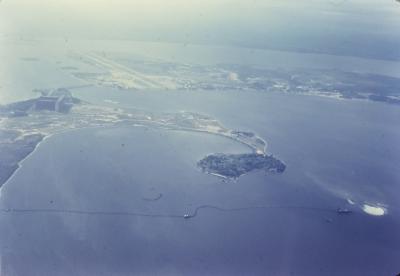 Vista aérea da Ilha do Governador e da Ilha do Fundão