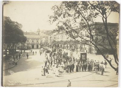 Romaria em direção à Ladeira do Castelo