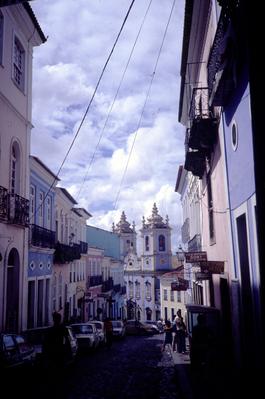 Vista da Rua do Passo para o Largo do Pelourinho