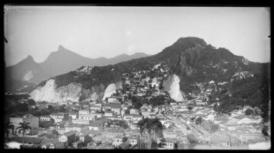 Bairro do Catete visto da Glória