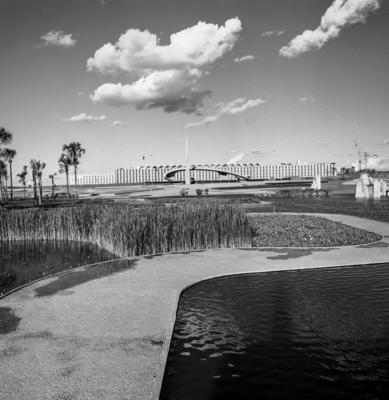 Praça dos Cristais, projetada por Roberto Burle Marx