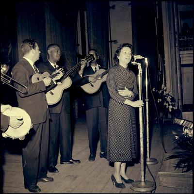 Donga, Elisa Coelho e Velha Guarda