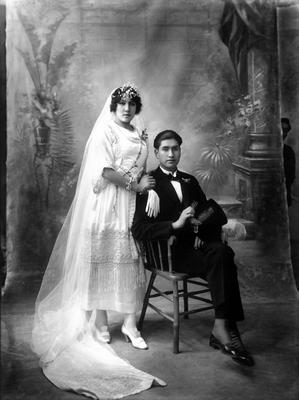 Dr. Luis Pareja e esposa