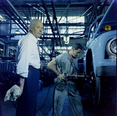 Campanha publicitária da agência J. Walter Thompson para Ford