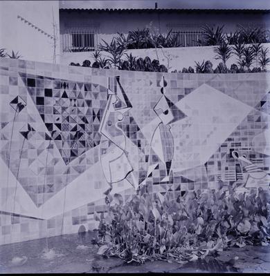 Painel de Burle Marx na residência de Walther Moreira Salles, projeto de Olavo Redig de Campos