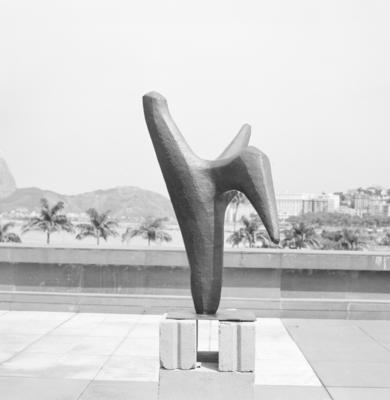 Escultura de Liuba Wolf