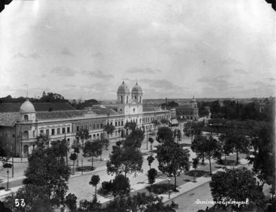 Seminário Episcopal na Avenida Tiradentes