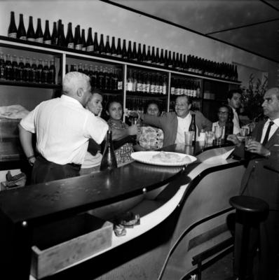 Comemoração do aniversário de 18 anos de fundação da Sociedade Brasileira de Autores, Compositores e Escritores de Música (SBACEM)