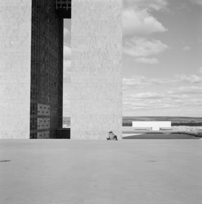 Congresso Nacional e, em segundo plano, o Museu Histórico de Brasília