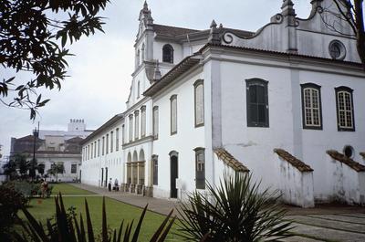 Igreja e Convento de Nossa Senhora da Luz