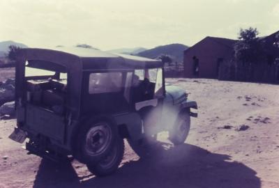 No carro, Frei Damião