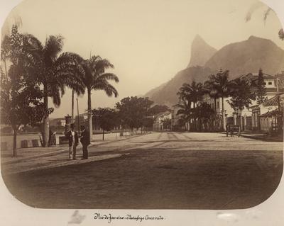 Botafogo com o Corcovado ao fundo