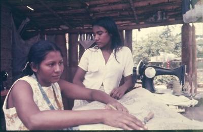 Filmagens de "Iracema: uma transa amazônica", com direção de Jorge Bodanzky e Orlando Senna