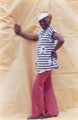 Mulher não identificada