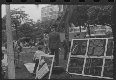 Feira promovida pelo Exército para exibição de armamentos