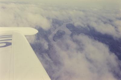 Vista aérea da Rodovia Belém-Brasília (BR-010). Trajeto entre Belém e Paragominas